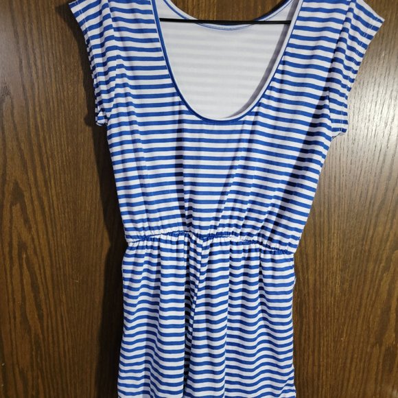 Super Cute Blue and White Stripe Romper Unbranded - Picture 2 of 9